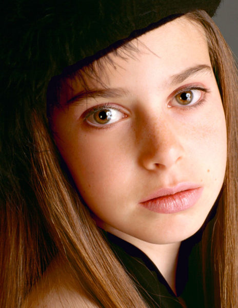 Hanna-Weltman_Crush-Cover-Beauty_preview